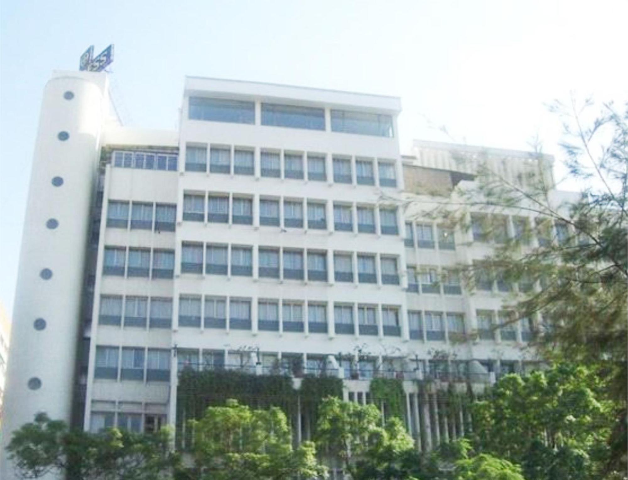 Hotel Express Towers Vadodara Exterior foto